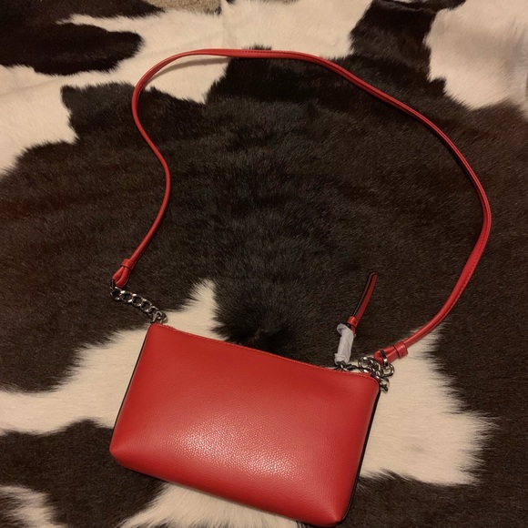 Calvin Klein Hayden Saffiano chain crossbody - Picture 4 of 4